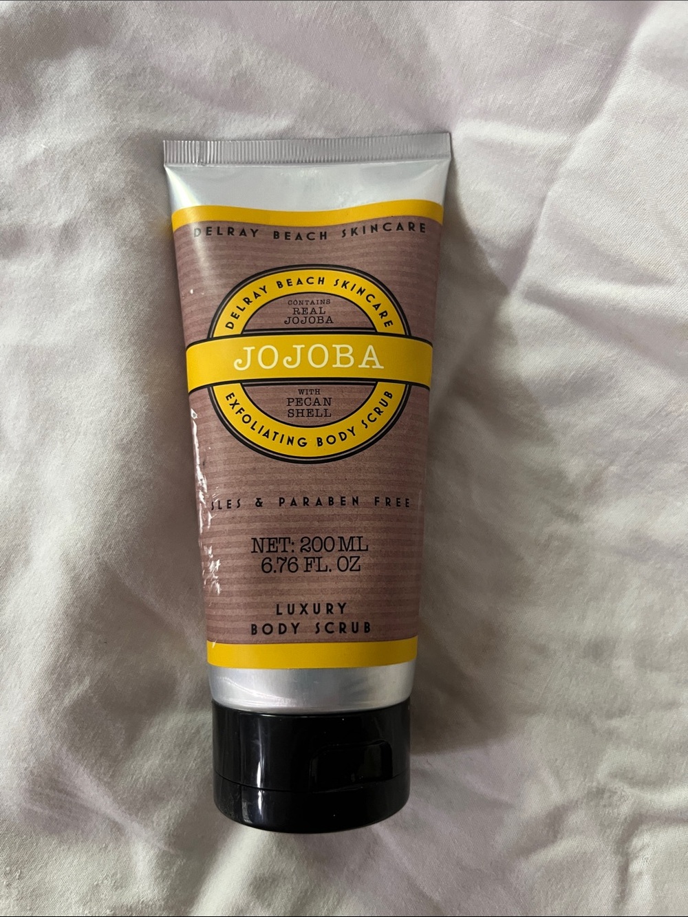 Deltas Beach Skincare Jojoba Exfoliating Body Scrub